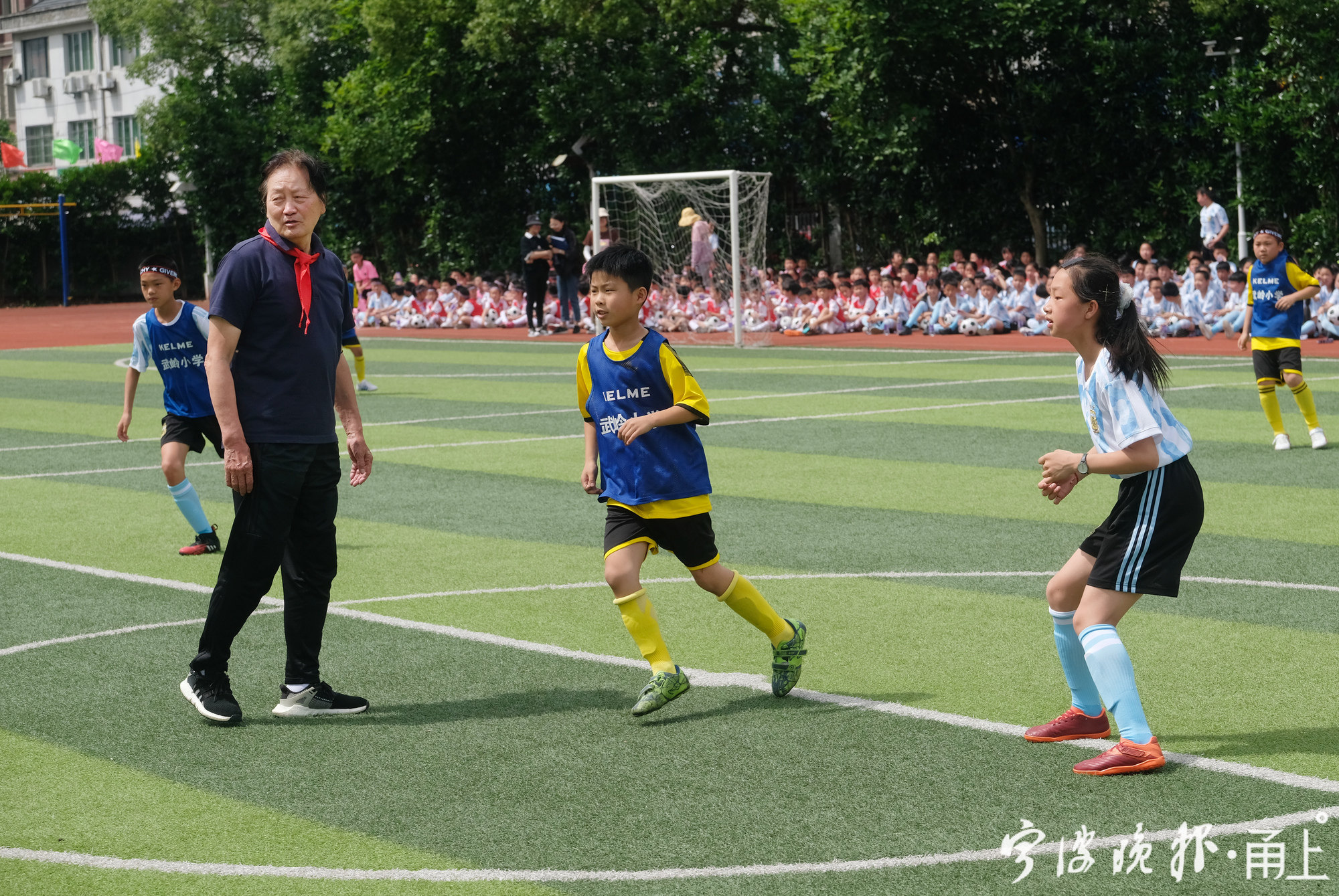 足球教练朱广沪,朱广沪青岛足球