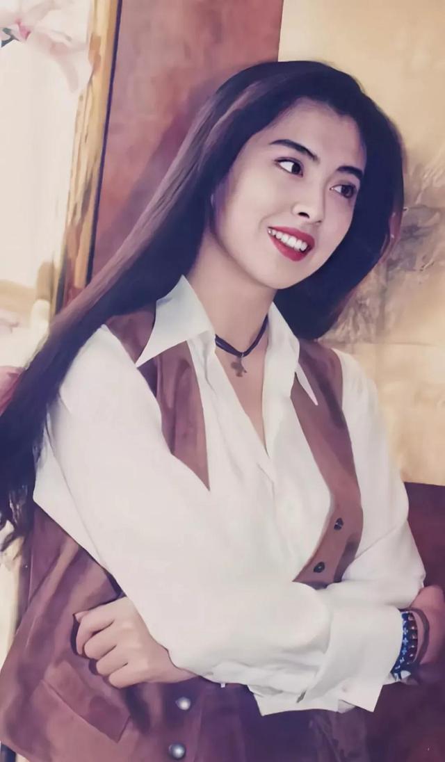 演员回忆自己出演经典鬼片,现在爱演鬼片的几个年轻的明星