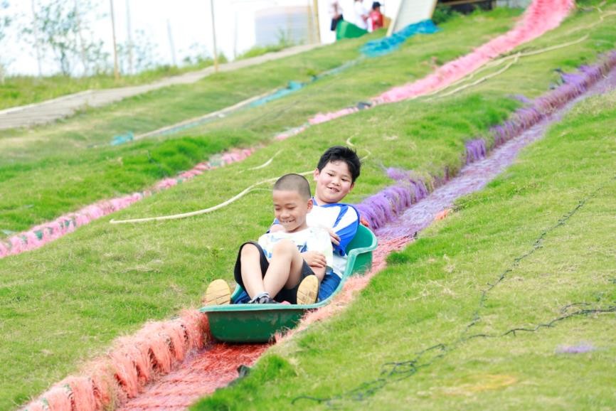 罕步教育2021年虎英小学203班亲子春游活动｜阳光行快乐游