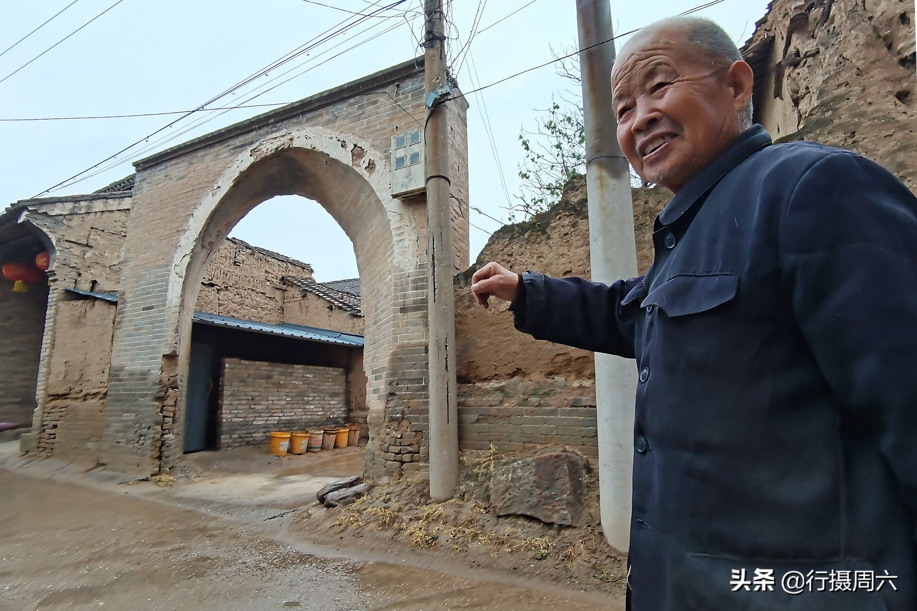 山西农村发现200年前的古宅,山西农村发现造型奇特的建筑