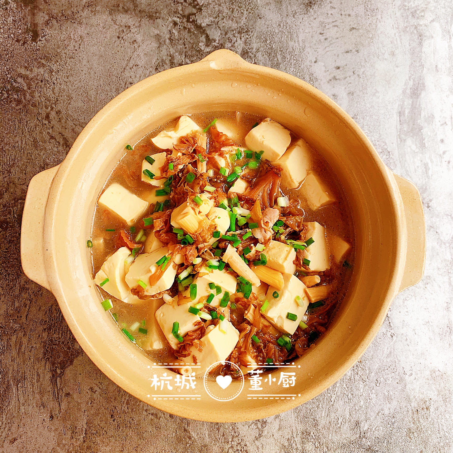 腌菜煨豆腐的做法图片,排骨腌菜烧豆腐的做法大全