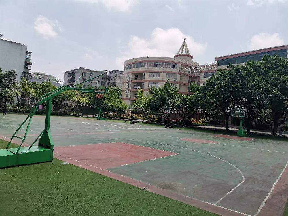 閲嶅簡甯傚崡鍗庝腑瀛﹀湪鍏ㄥ競鎺掑悕绗嚑,閲嶅簡鍗楀崕涓鍦ㄩ噸搴嗗競鎺掑悕绗嚑