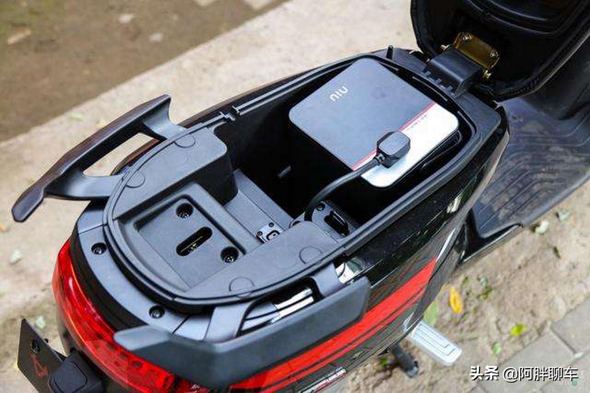 电动车充电什么行为最伤电池,电动车最伤电池的行为