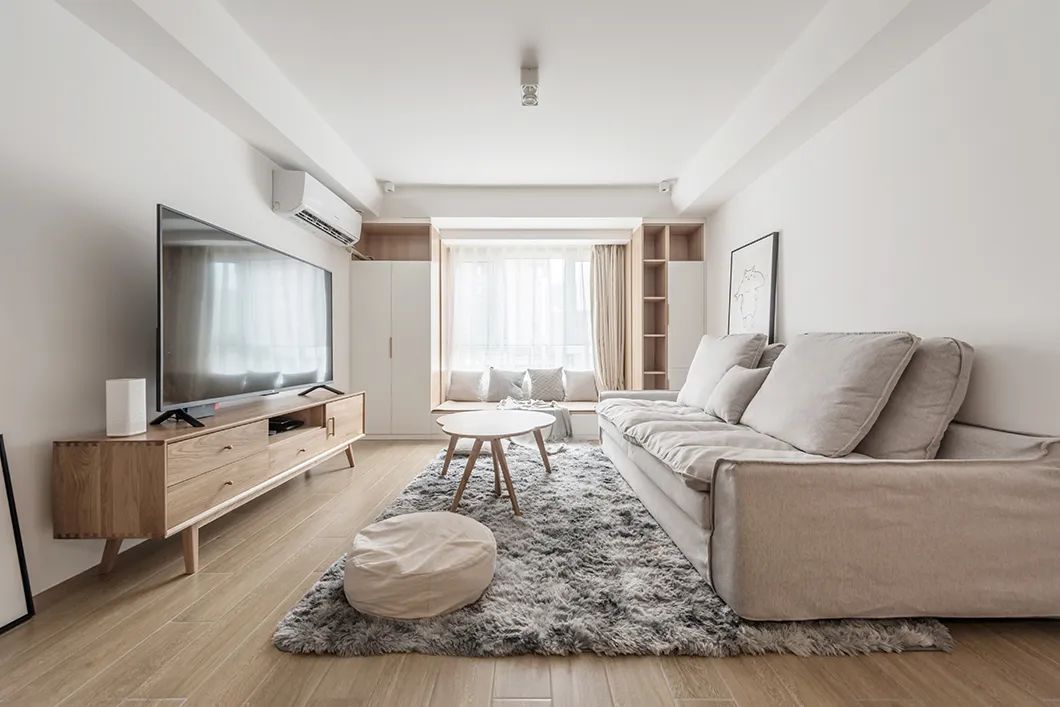 原木风让简约更有格调,现代简约和原木风混搭