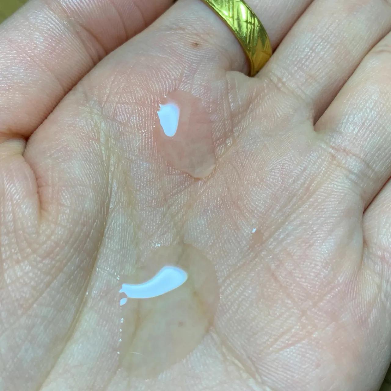 hr赫莲娜绿宝瓶和精粹水,赫莲娜绿宝瓶新肌水适用年纪