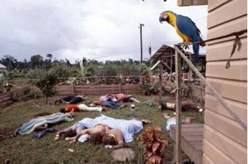 遇难人数仅次911事件美*教邪**酿最大集体自杀案