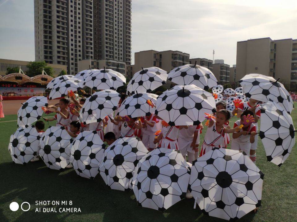 西安高新二小六一儿童节表演,2010年高新区小学六一文艺汇演