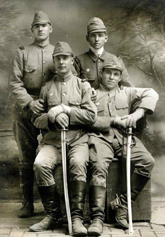 满族如何看待伪满洲国,满族人对伪满洲国的看法