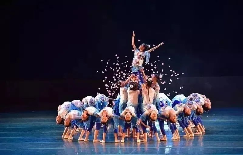 广州白云区教师招聘公告,宝安区航城街道黄麻布招聘