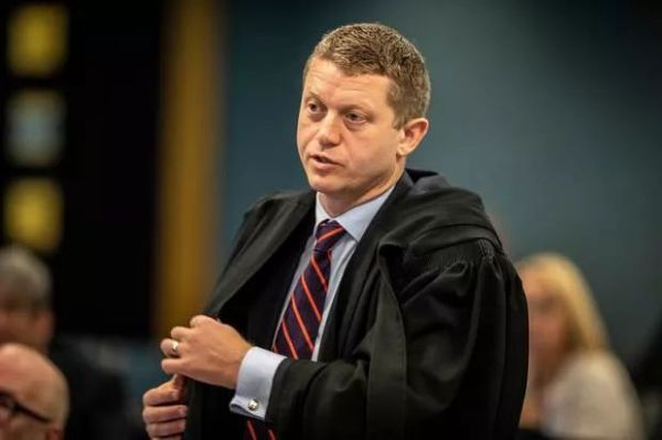 新西兰女孩被杀原因,2010新西兰女留学生被杀