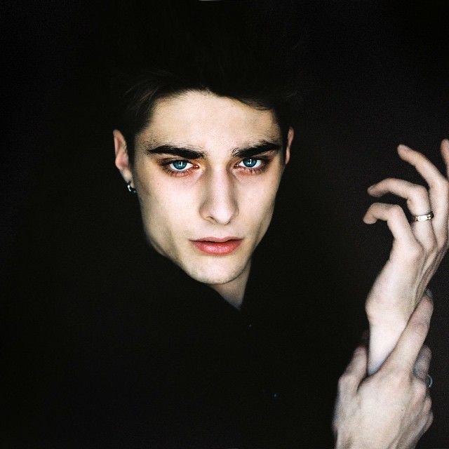 法国帅气男模,法国英俊男模成最帅伏地魔