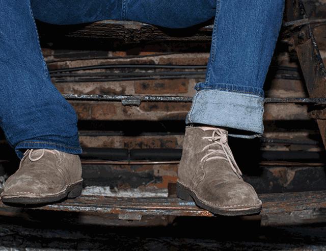 高帮鞋怎样穿显腿细,高帮鞋怎么穿才能最快的穿上