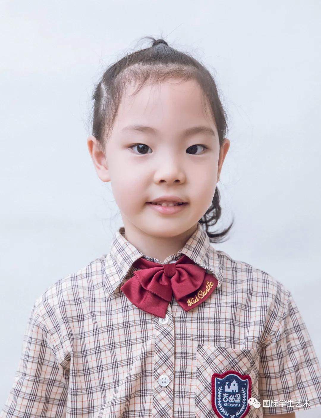 2018世界杯儿童画获奖作品,第十一届世界杯青少年绘画大赛