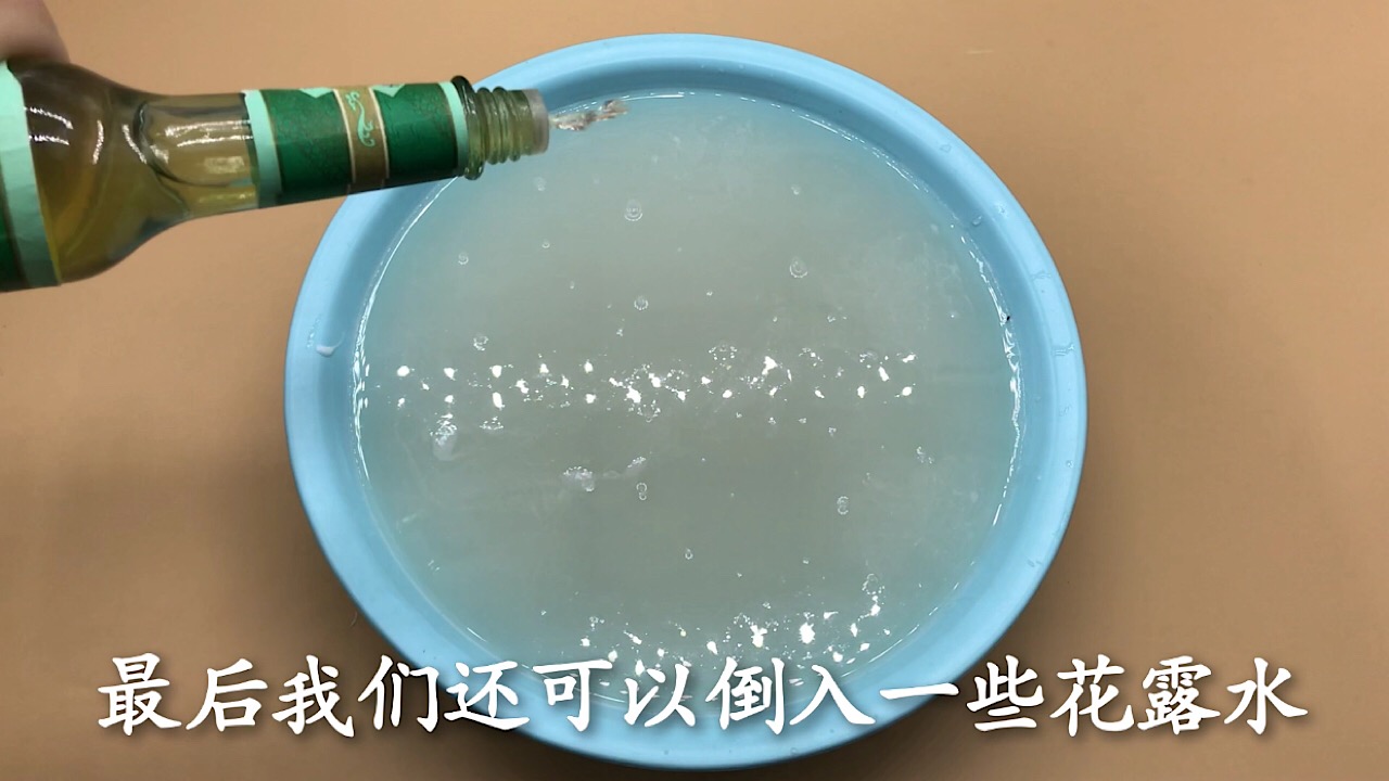 学会这种拖地方法干净不易落灰,拖地用什么方法没有污垢