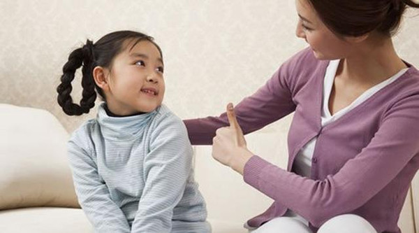 宝宝上厕所如厕训练,宝宝上厕所有什么预兆