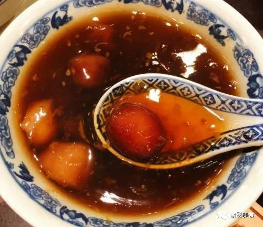 南京小吃鸭血粉丝,南京王府大街小吃