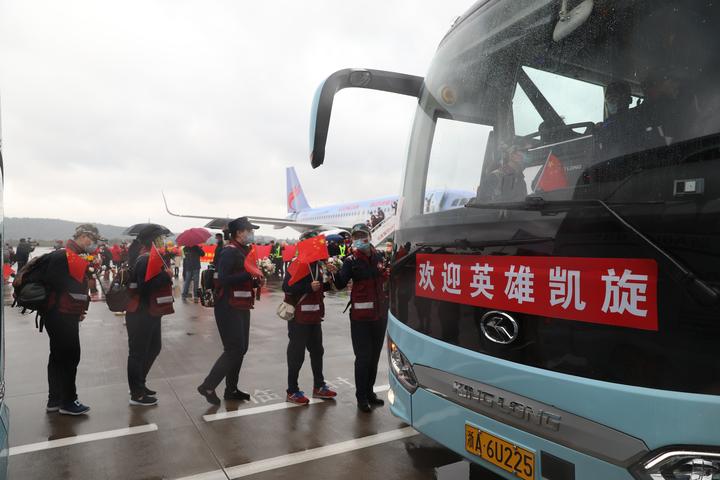 白衣执甲,英雄凯旋!第三批返浙医疗队439人胜利归来