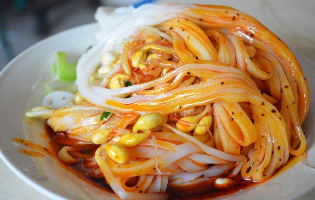 懒人凉皮面糊要注意什么,平底锅凉皮做出来发粘开裂