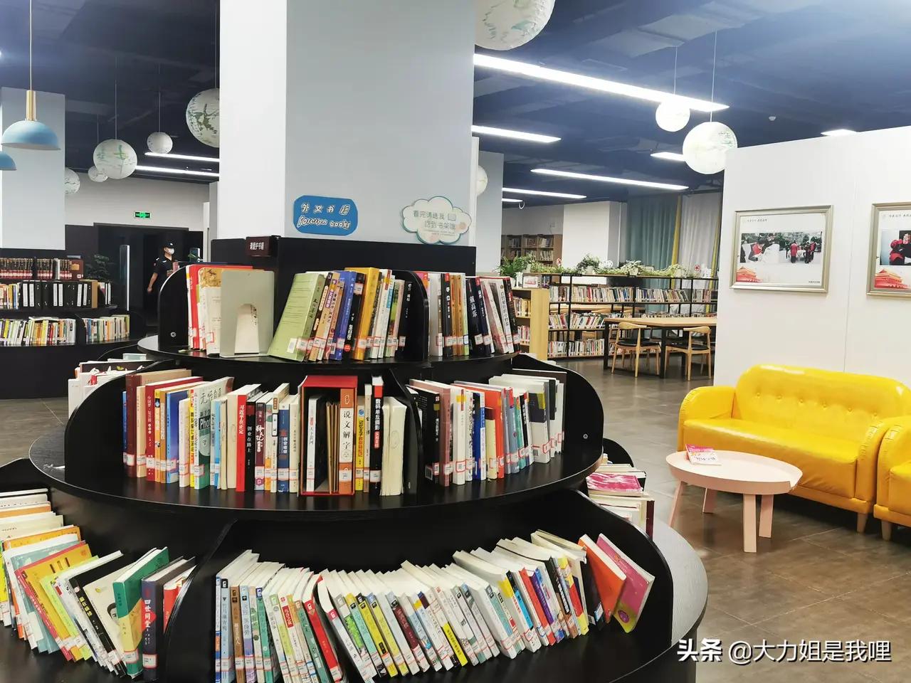 成都宝藏美食,成都东站万科魅力城美食