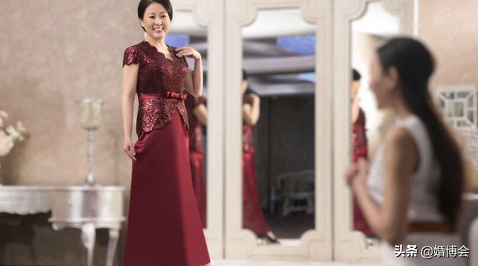 婚礼妈妈装怎么挑,端庄大方妈妈婚礼服装