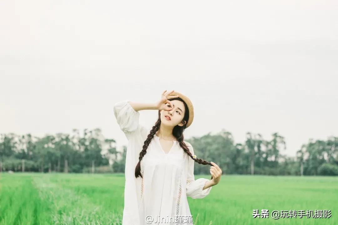 跟着赵露思学发抖音,和赵露思学拍照姿势