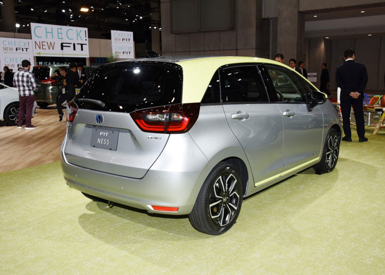 本田飞度改色双色灰魅紫双拼,本田飞度潮跑pro2023双色版