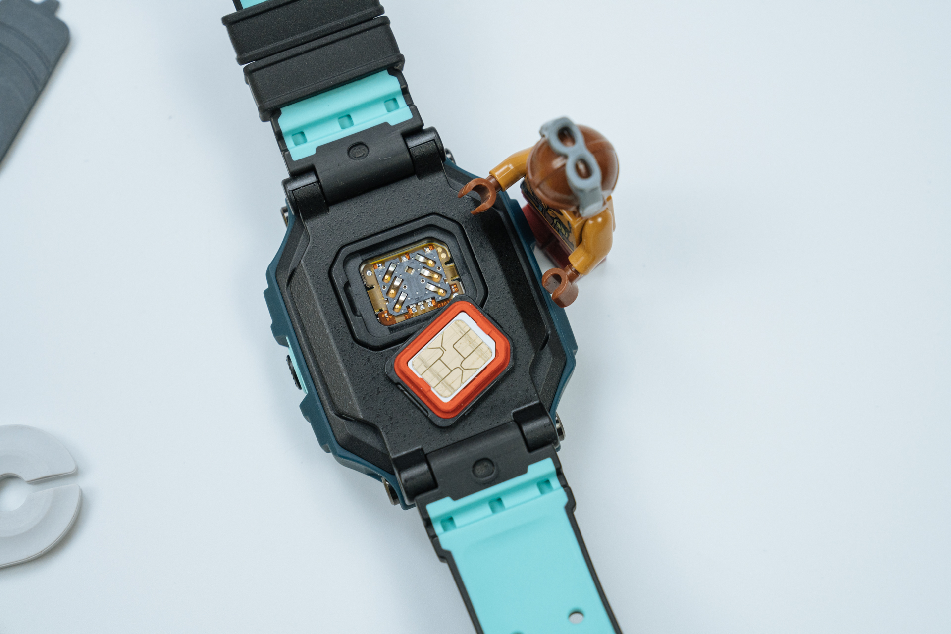 儿童电话手表小天才和360哪一款好,智能手表保护孩子