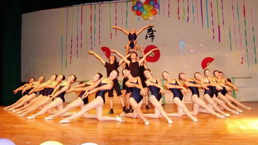 玉溪师范学院凤凰路134号乐队,玉溪师范学院的故事