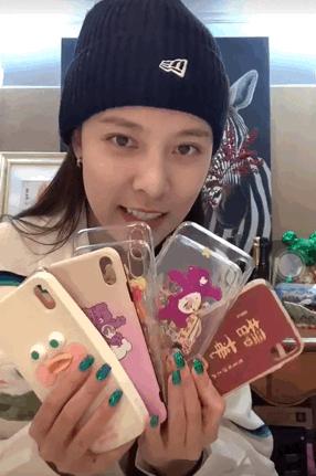 比欧阳娜娜好看的衣服,95后小花欧阳娜娜