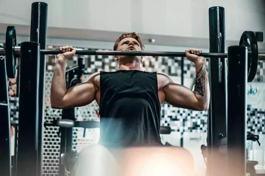 什么男人最有吸引力 (什么样的男人吸引力大)