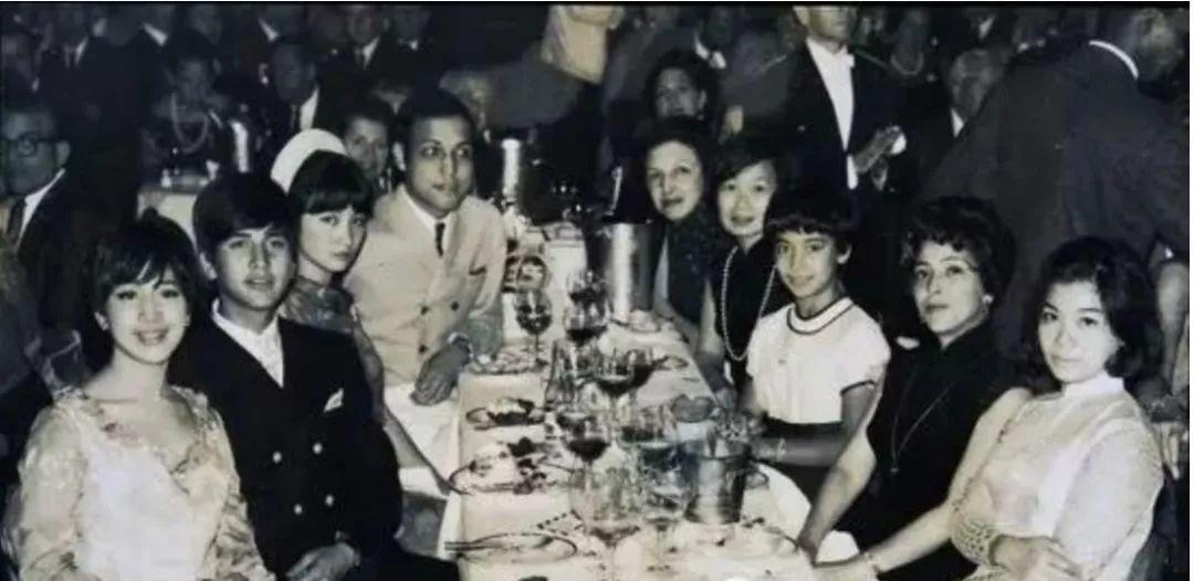 澳门赌王发家,澳门赌王的发家史完整版