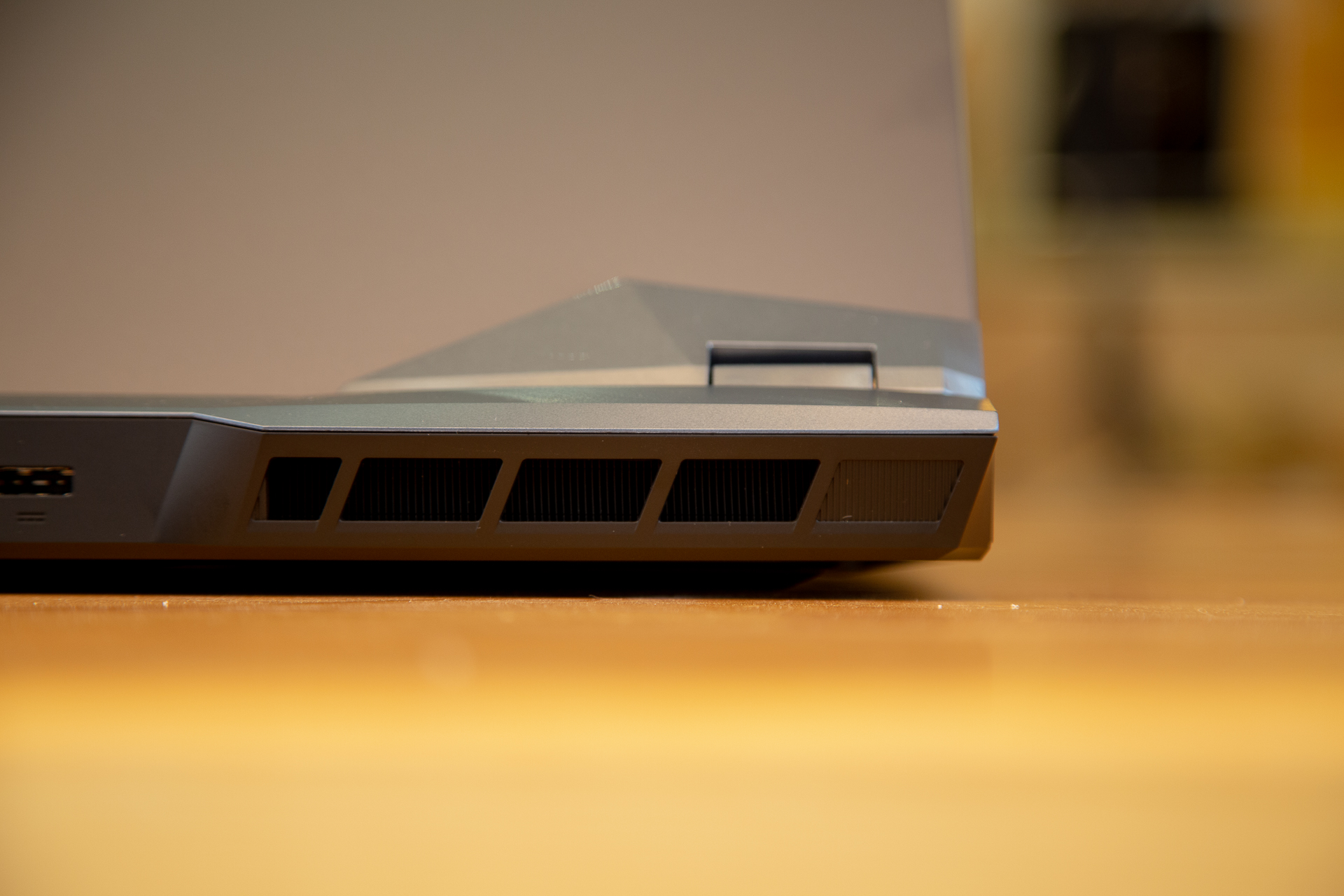 微星强袭ge7612代3070ti增加性能,微星强袭ge76值得入手吗