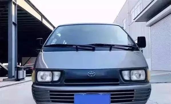 最新款丰田小霸王配置,进口丰田小霸王2.0