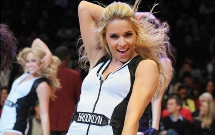 表面光鲜亮丽背后让人心酸,表面光鲜亮丽背后的心酸