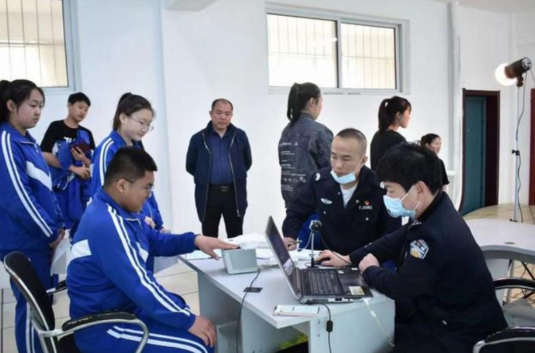 五年专项岗事业编警察报考条件,事业单位招聘警察文职