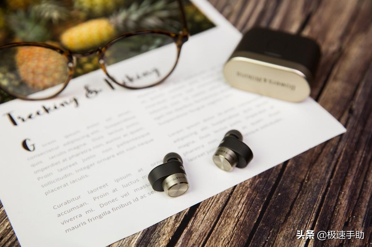 win10电脑如何连接蓝牙无线耳机,蓝牙耳机如何连接电脑win10