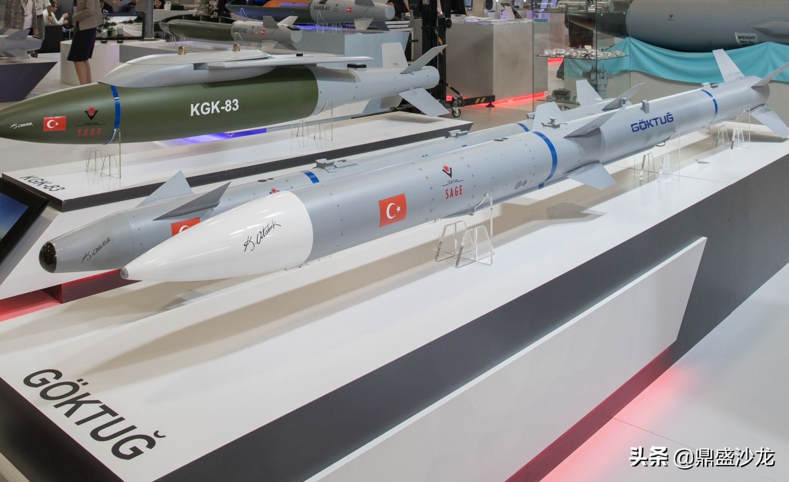 aim9x超级响尾蛇空空导弹,美军测试新型空空导弹