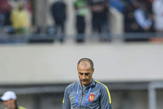 广州队和卡纳瓦罗重签,广州队队史最艰难的赛季