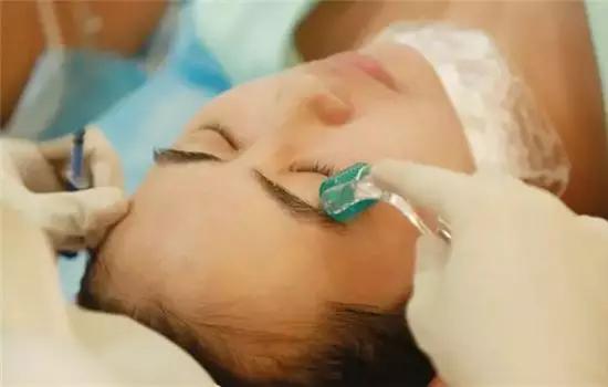 洁面仪可以代替美容仪吗,洁面仪好还是美容仪好