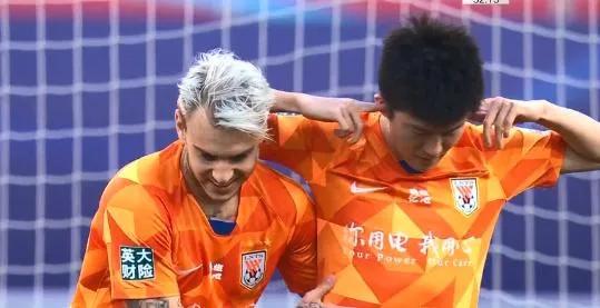 单刀破门格德斯接鲁能,格德斯山东鲁能世界级反击