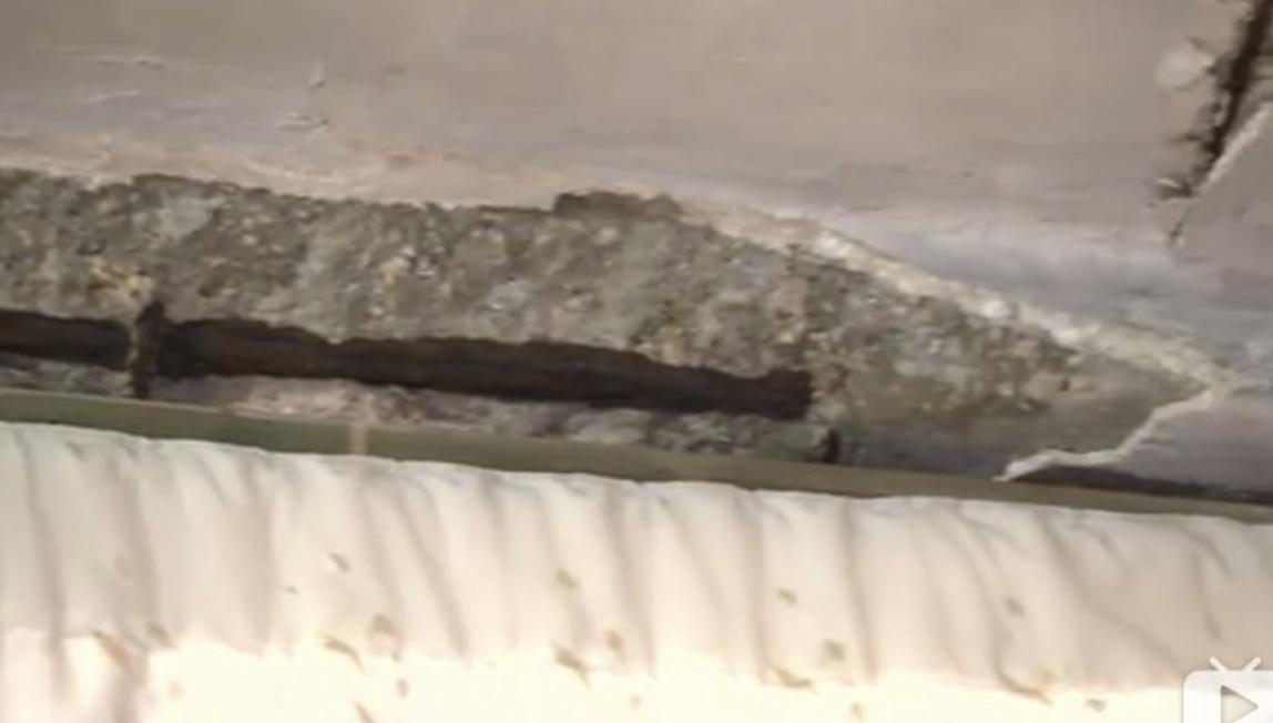 你看过香港的“棺材房”吗?不到5平米的空间,是20多万人的家