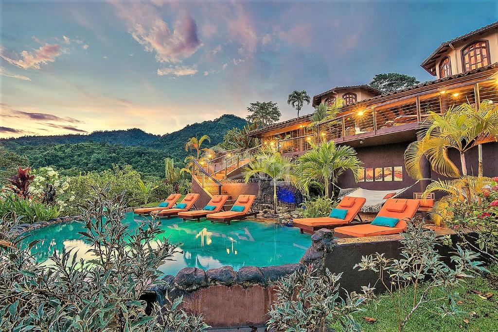 世界上最美夏日海滩风光之旅,海滩欣赏美丽的海景