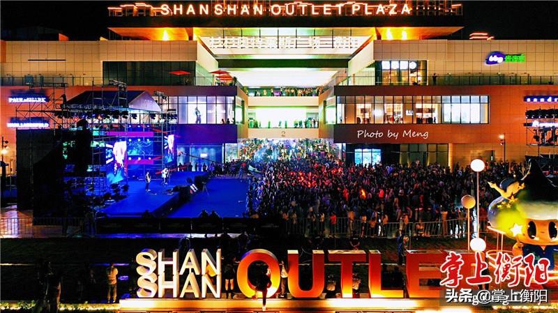 仅开业两天就有57万游客来打卡,开业3天客流超72万