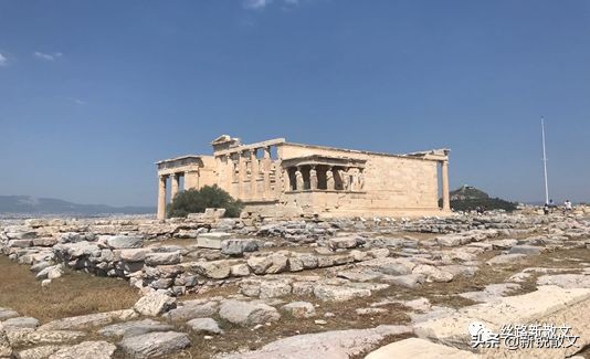 从来没有一座城如雅典，离你如此遥远，又如此亲近