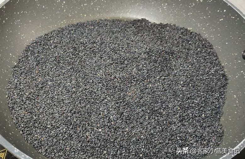 多吃芝麻有什么好处,多吃芝麻养生