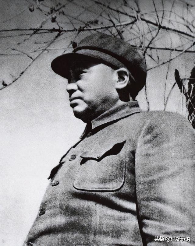 美方跨过了三八线,要不要援朝?总理下令:“立刻把彭老总接来”