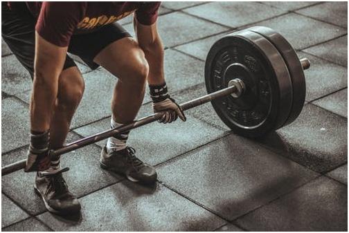 业余健身爱好者吃什么补剂,健身房中常见的蛋白质补剂