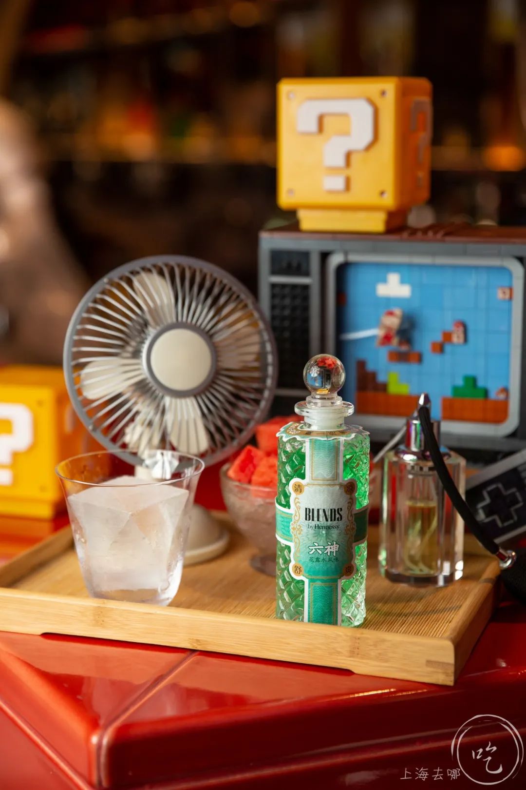 次元壁破了！轩尼诗酒吧X国民六神，竟出了个“花露水鸡尾酒”