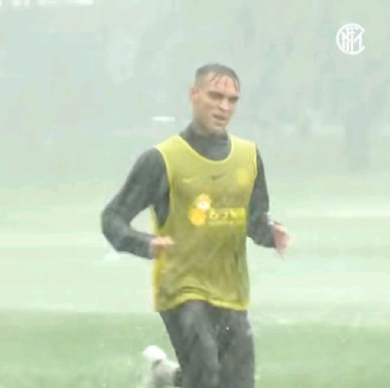 意大利米兰大雨,意大利米兰下暴雨