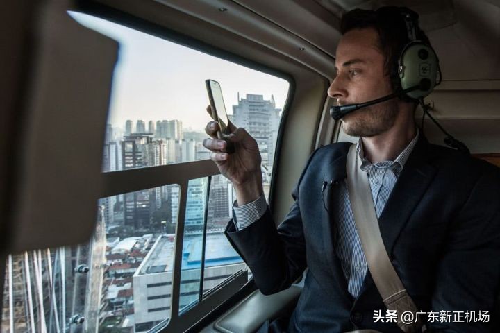 军用武装直升机登机,直升机登机流程视频